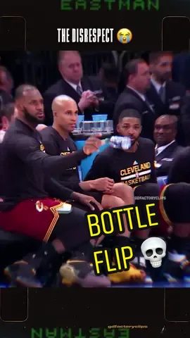 LeBron & the Cavs really played bottle flip challenge during the game 💀 #NBA #basketball #fyp #foryou #foryoupage