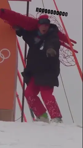 Why was this so DRAMATIC. #WinterOlympics #Fail #walkietalkie