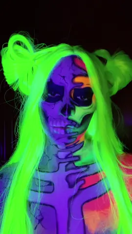 Neon skull 💀 #parati #fyp #foryou