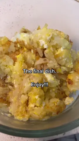 Potato egg cheese hash for kids, the final product!!! #kidsfood #eggs #breakfastforkids #yummy #foodforpickeyeater ❤️