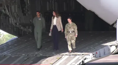 The Duchess of Cambridge walking out of an RAF carrier during a visit to Brize Norton✈️ #DuchessOfCambridge #KateMiddleton #HRH #RoyalFamily #Duchess