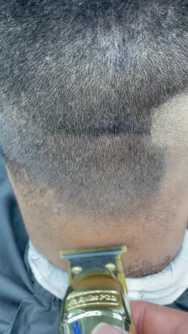 #BOSSMoves #ThatNewLookFeeling #fyp #fypシ #forYou #foryoupage #foryourpage #foryourpagetiktok #asmr #trending #viral #waas_barber #uk #barberlife