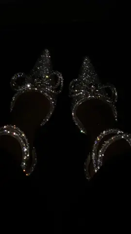 these heels are 100% IT!
