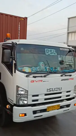 Bukan penikmat harta orang tua 😁🚛 #drivermuda