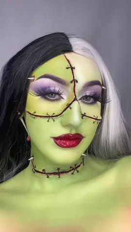 bride of frankenstein🧟‍♀️ #halloweenmakeup#halloweenlook#halloweenmakeuplook#frankensteinmakeup#fyp#OneSliceChallenge#tiktokhalloween#halloween#mua