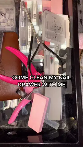 cleaning asmr 🔈 🧻 #nails #nailtiktok #asmr #asmrsounds #satisfying #nailtech #CleanTok #cleaningasmr #fypシ
