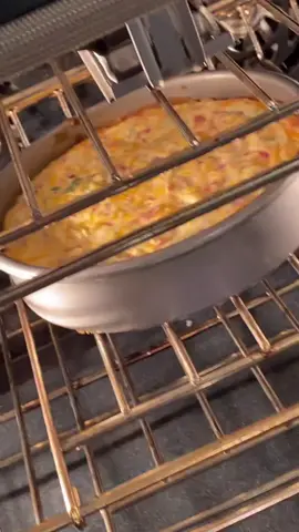 i’ve seen people online call this ‘crack dip,’ but i just call it @laurdiy’s bacon cheese dip 🤪🧀 also @misstiffanyma & @miasayoko_  approved 🥵