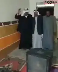 #دبكات #ديرالزور #دبكات_سوريا #عقال_الراس @3b.xw .... اطعج عقالك العن يومو 🤣🤣