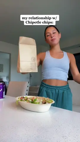 really over here trying to give me a bag of week old chips 🖐🏼 #ForYouPizza #OneSliceChallenge #chipotle