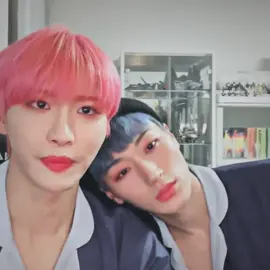 💖💙 #ateez #에이티즈 #seonghwa #성화 #san #choisan #산 #sanhwa #seongsan