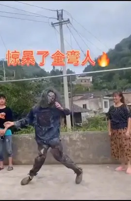 El MJ asiático 😎 créditos a zhou1234_ #viral #foryou #random #foryoupageofficiall #baile #thriller