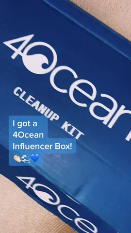 Obsessed! 💙🌊👏🏻🤗 Thank you @4ocean #4Ocean