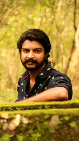 കുന്നിമണി കൂടുകെട്ടി 🥰 #lalettan #mohanlal #kunnimanikoodu #onnamvettam #chandralekha