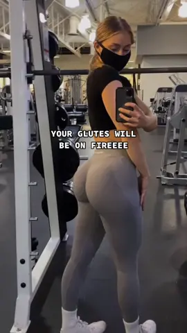 the way I look back at it hhahaha anyways try this superset RIGHT NOW!!!   #glutegains #GymTok #fitnessmotivation
