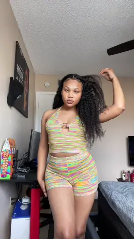 #greenscreen @jurllyshe01 Try On Haul. Rate them down below guy’s ❤️ Use my discount code: jayandnia #jurllyshe #fyp #haul