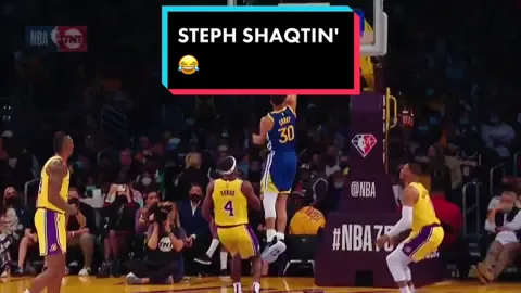 Steph Curry failed dunk attempt and goaltend 😂 #nbasportsworld #NBA #basketball #hoops #gsw #stephcurry #warriors #funny #dunk #epicfail #fail #epic