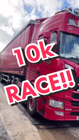 Race To 10k… @joshyboy1995 v @lidnpot!! #truckertim #fyp #hgvdriver