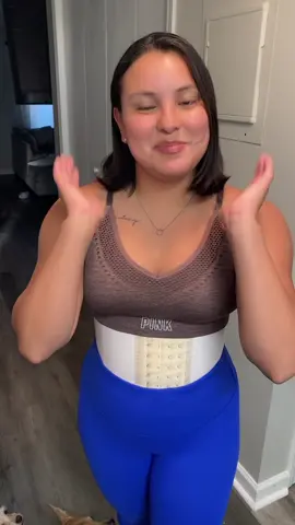 Self love always 👸🏽. #selflove #waisttrainer #workout #MakeADogsDay