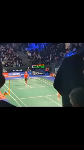 Buna berhak lanjut ke pengadilan, kalau Tommy dan Jojo berhak lanjut ke Quarter Final #denmarkopen2021 #jonatanchristie #tommysugiarto #rachelvennya