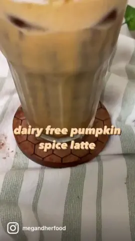 starbucks WHO?? full recipe up on @ megandherfood on IG #psl #fall #psl2021 #pumpkin #starbucks