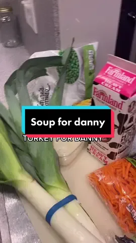 @dannybartok love you #soup #gamer #streamer #stream #fyp #gaming #streamers #sick #sickday #creamofturkeysoup