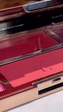 Ok but this is gorgeous @Patrick Ta Beauty @patrick ta #SaveIt4TheEndZone #MakeADogsDay #patricktabeauty #makeup #LearnOnTikTok