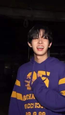 The way he talk is so cute pleasee 😭 #enhypen #engene #enhypenedit #kpop #heeseung #heeseungenhypen #leeheeseung