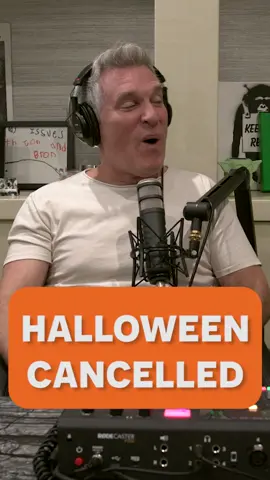 We're not letting Halloween get Cancelled #cancelculture #halloween #liberal #conservative #daddyissues #podcast