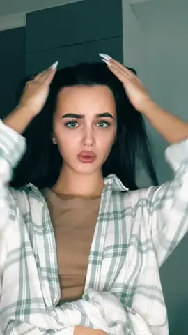 ждала выход этой песенки 🥺❤️ название в коментах 🙈