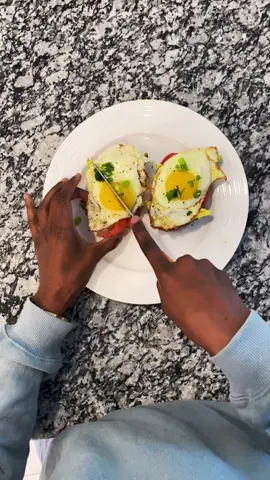 Easy Breezy Breakfast 😌