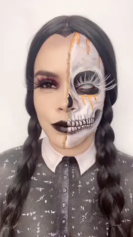 What’s your talent? 💀🖤 #halloweenlook #wednesdayaddams #halloweencostume #merlinaaddams #peggy #addamsfamily #horrortok #familiaadams #halloween