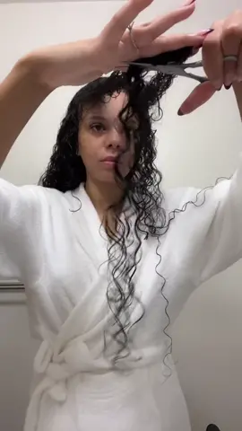 Omg I can believe I did that !! #haircut #curlyhair #hair #fy #fyp