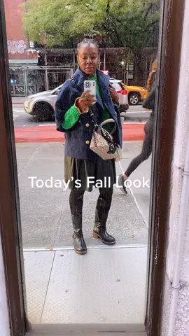Fall #outfitoftheday #nycstyle #nycstreetfashion #mylook #fallattire #getdressedwithme #nycbloggers