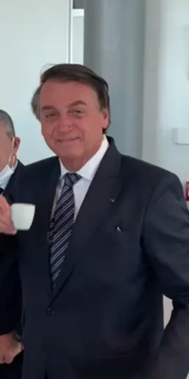 #jairbolsonaro #bolsonaro #cafe #coffee #presidente #brazil #brasil #bomdia #president #presidente
