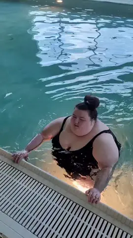 Pool time is back!! 🥳 #PINKHolidayRemix #fyp #aquatictherapy #plussizeswimsuitcheck #plussizequeen #relationshipgoals #poolexercise #pooltime