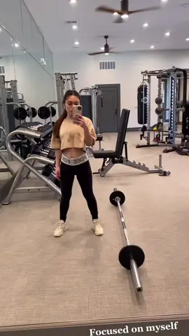 Focused on myself♥️ #SelfImprovement #selfllove #SelfCare #gymmotivation