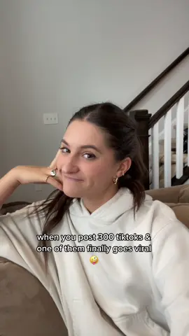 all it takes is one right ??? 🤪🤪🤪 #viraltiktokvideo #smallbiztiktok❤️ #smallbizownerlife #smallbizowner2021 #womenownedbuisnesses