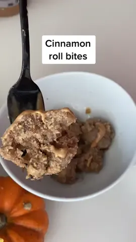 I know it looks gross but this has been my go to dessert for a month and it’s 😩😩