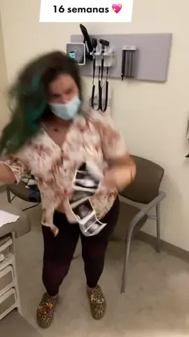 16 weeks and rocking with it 👼🏽🎸 #lorenafrompuertorico #roborockrun #pregnanttiktok #ForzaHorizon5GO #mybabygirl💕 #pregnancyjourney #embarazada #historiasdeembarazadas #doittoit funnylatina #parati #fypシ