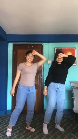 @khiyamar0 ❤️#fypシ #staypostive #spreadlove #twins #sister #keeploving