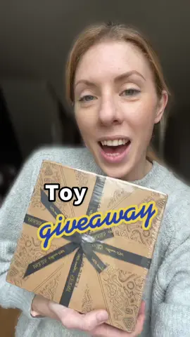 Follow @jaqueslondon 🚂 closes 9pm 19/11 Ts&Cs apply #competition #giveaways #win #toy #toys #giftsforkids #woodentoys no affiliation with TikTok 🙂