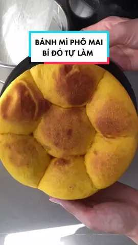 Làm bánh ăn mừng 100k follow. Cảm ơn mọi người đã cho Hinn động lực tiếp tục học nấu ănnnn 💓 💓 #MCV #ancungtiktok #hinne #hinn #banhmiphomaibido