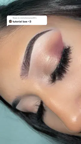 Reply to @michellemariee95 GRWM✨ #makeuptherapy #eyeshadowtutorial #smallmua #makeupproducts #makeuptutorial #easyeyeshadow #almostto6k #parati #viral
