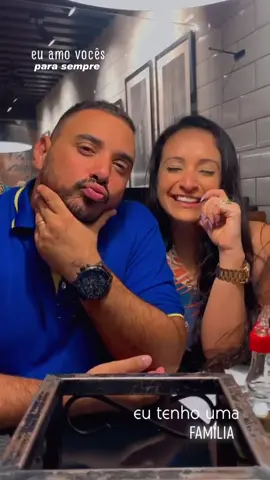 pra que amigos se tenho a minha família? eu amo vocês!❤️