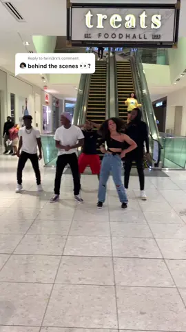 Reply to @farm3rx bts😮‍💨🔥 dc: @tileh_pacbro #fyp #afrodance #afro (w/ @jubi2fye @ek.jay @kingjojo.inc @yvngflickk @thatbbyny @rony_boyy )