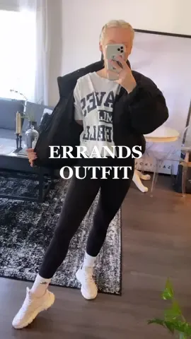 Easy errands outfit. Graphic tee & puffer jacket #leggingsoutfit #lululemon #hmstyle #pufferjacket