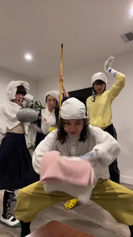 清掃中！#新しい学校のリーダーズ  #ATARASHIIGAKKO