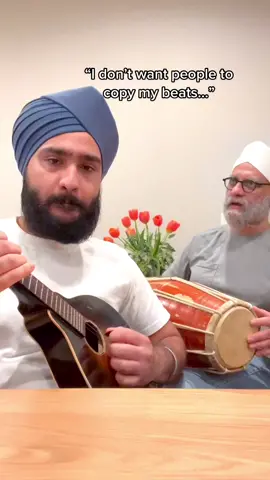 Jammin with my OG #nusratfatehalikhan #nfak #mandolin #dholak #kinnasonatenurabnebnaya #qawali #punjabifolkmusic