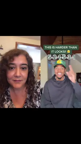 #duet with @malik_brookins #ican #canyou #fyp #trend #handchallenge #impossiblechallenge