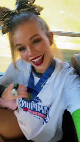 Senior year going out with a bang 💚